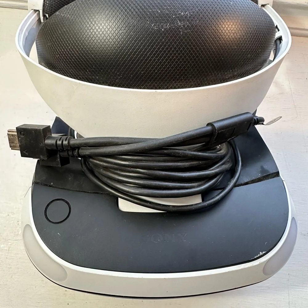 Sony Dual-Tone VR Headset